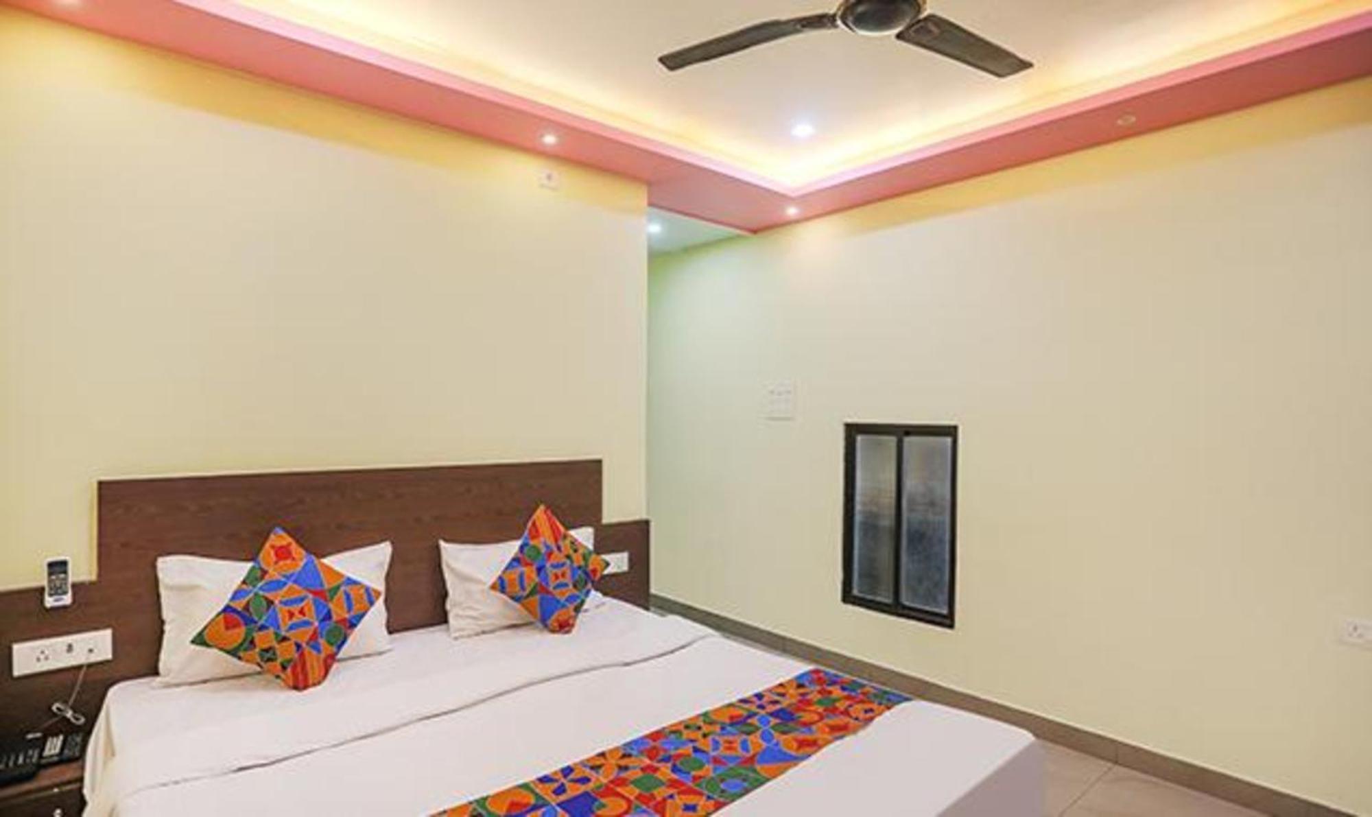 Fabexpress Banarasi Kothi Hotell Varanasi Exteriör bild